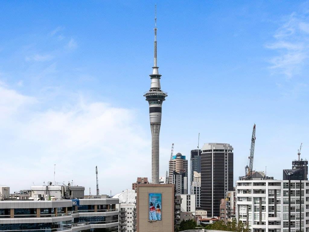 Beautiful Sky Tower View Home Near K' Road W/ Free Parking Auckland Extérieur photo